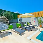Enu 2 Hotel